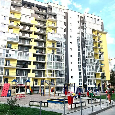 Osapart Vip New Point By Great Britain Lviv Exterior photo